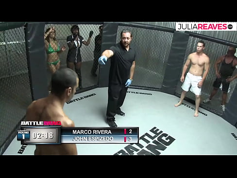 ❤️ Ultimate Fighter fucks wata lamba yarinya dama bayan fada a cikin zobe ❤❌ Batsa kawai ❌